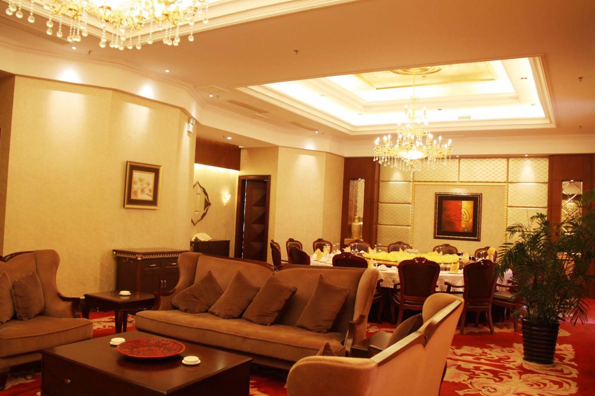 Sisuo Seaview Hotel Sanya Exterior foto